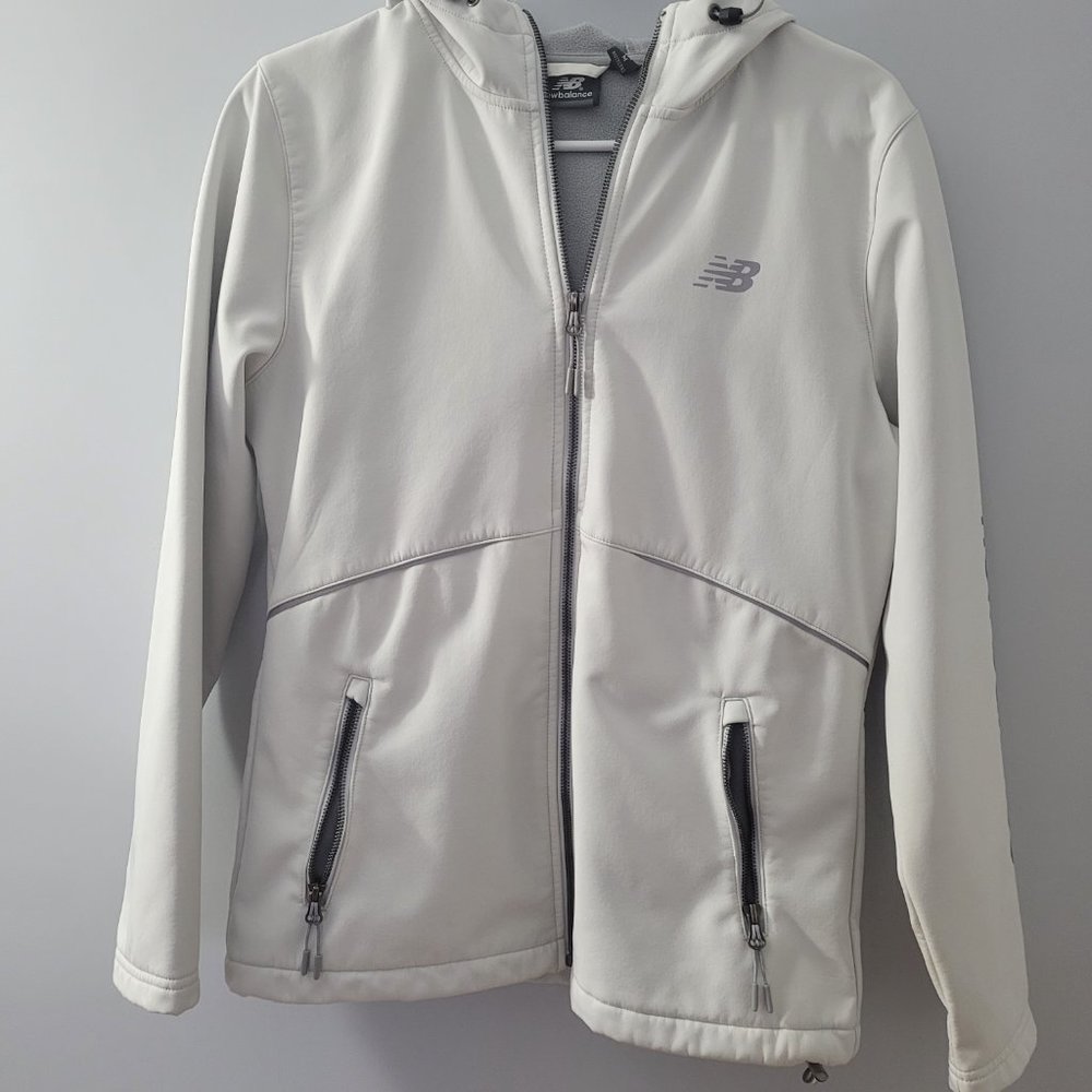 New Balance Jacket Size M White